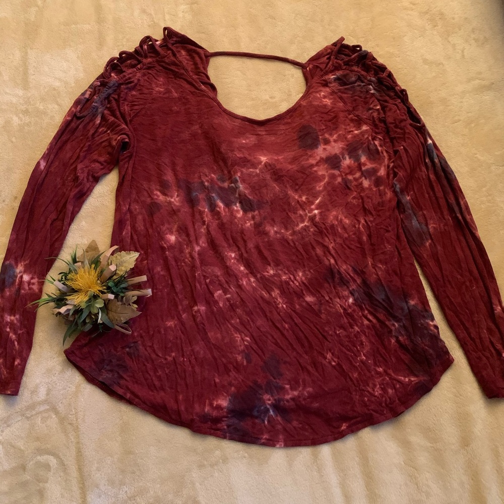 🌸Red Tie Dye Top🌸